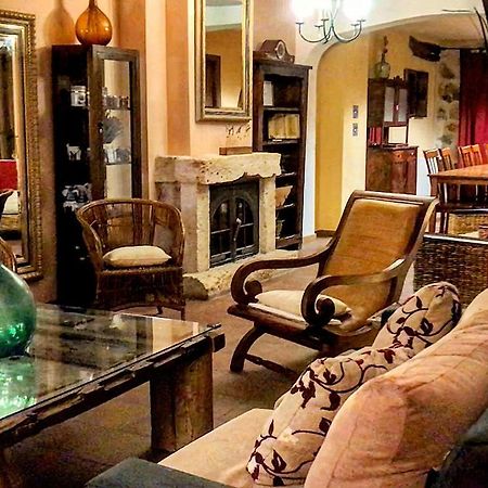 منزل الضيف Romancos  في La Noguera De Socasa المظهر الخارجي الصورة