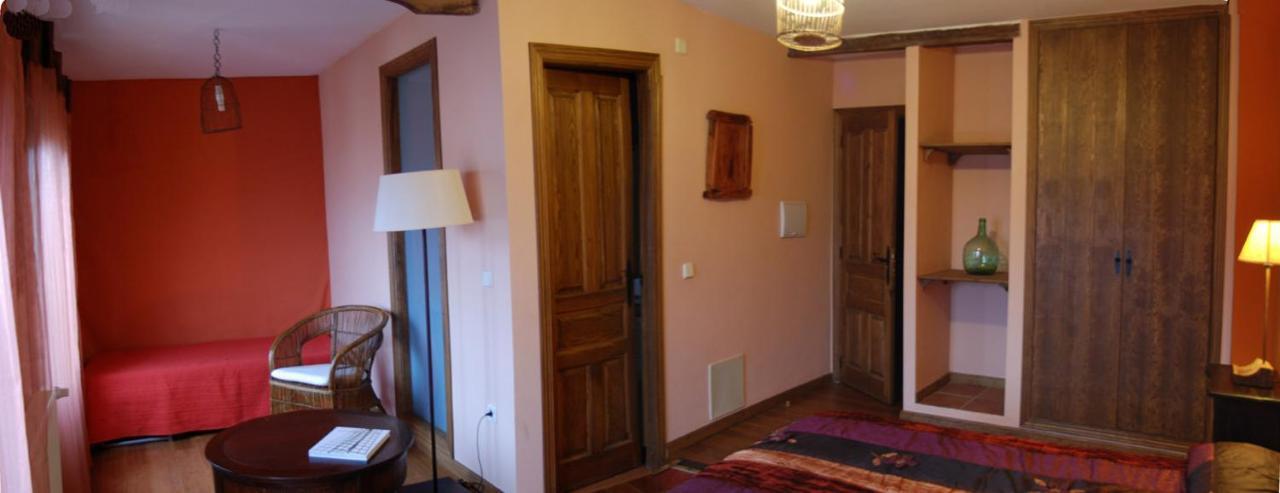 منزل الضيف Romancos  في La Noguera De Socasa المظهر الخارجي الصورة